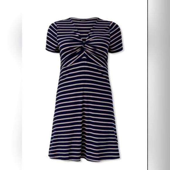 torrid Dresses & Skirts - NWOT Torrid Navy and Taupe Ribbed Knit Twist Front Short Sleeve Dress - Size 2